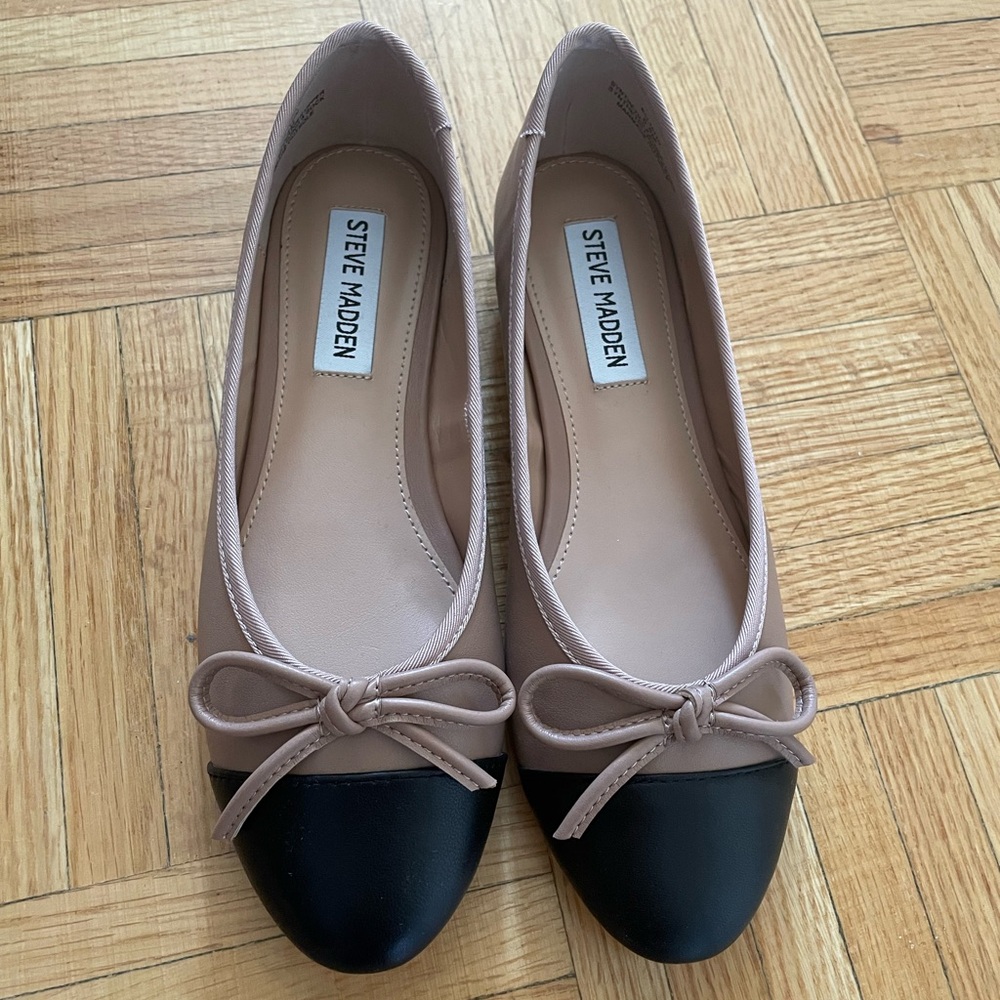 Steve Madden Ellison Flats